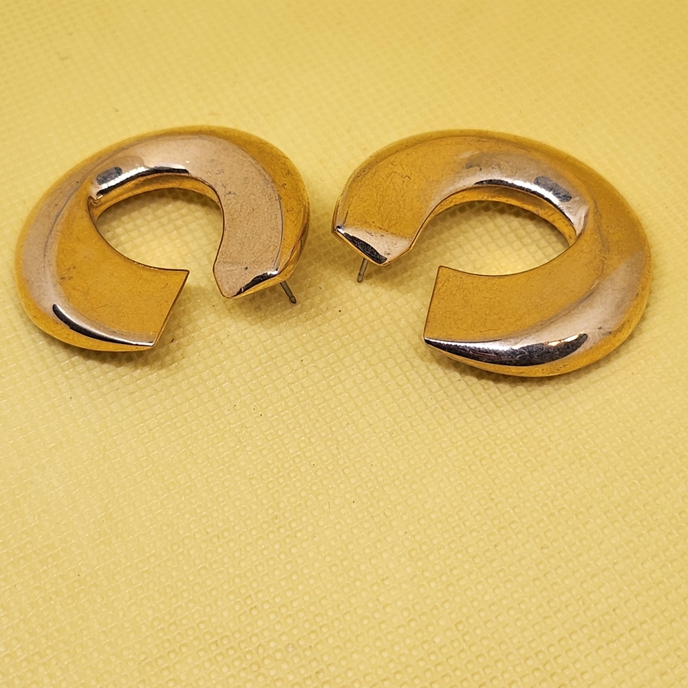 Liz Claiborne Gold  Crescent Earrings